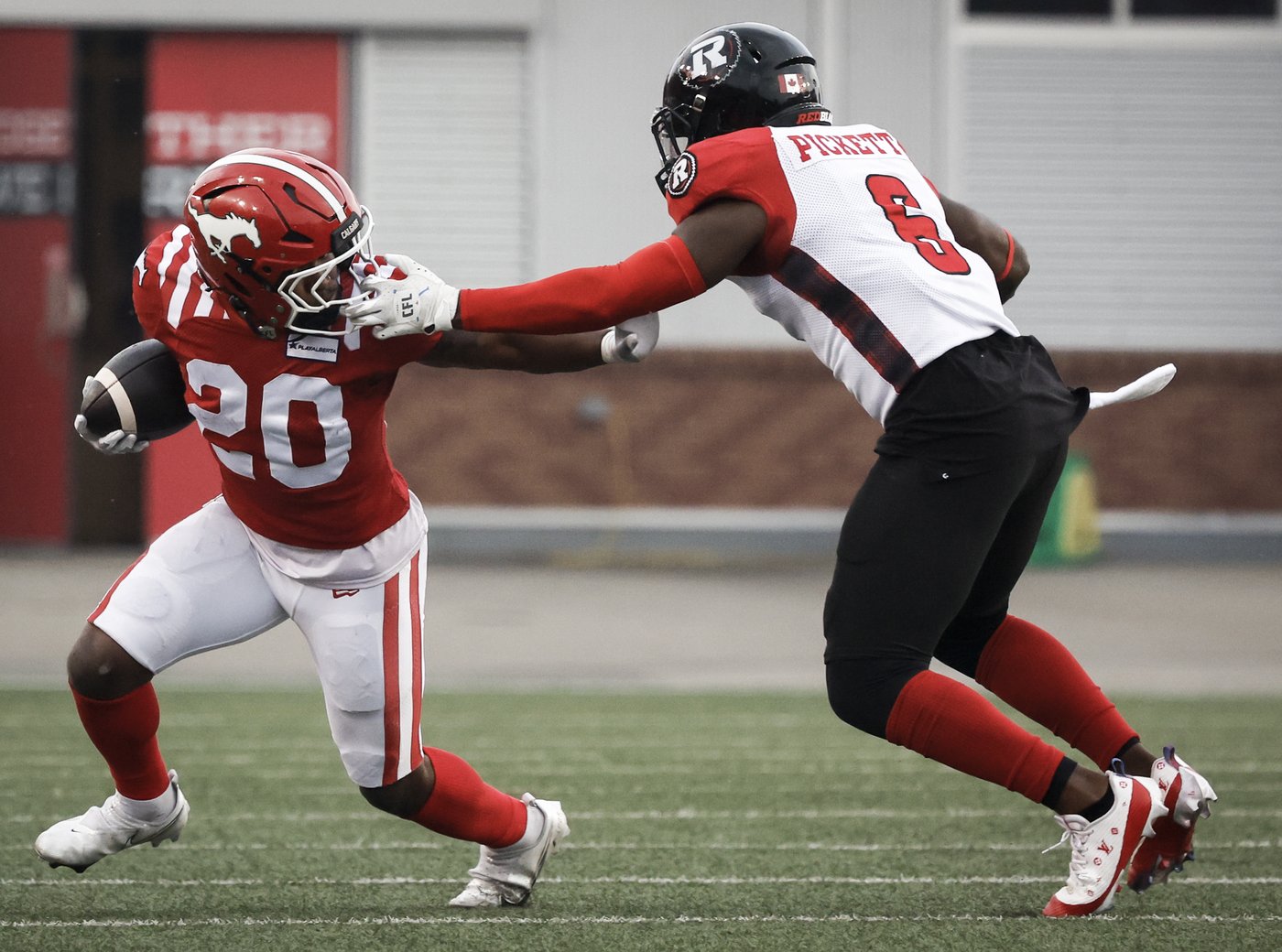 Ottawa Redblacks re-sign all-star defensive back Adarius Pickett | iNFOnews.ca
