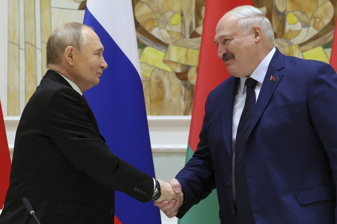 Belarusian authorities arrest 7 journalists who worked for an independent newspaper | iNFOnews.ca Belarusian authorities arrest 7 journalists who worked for an independent newspaper | iNFOnews.ca