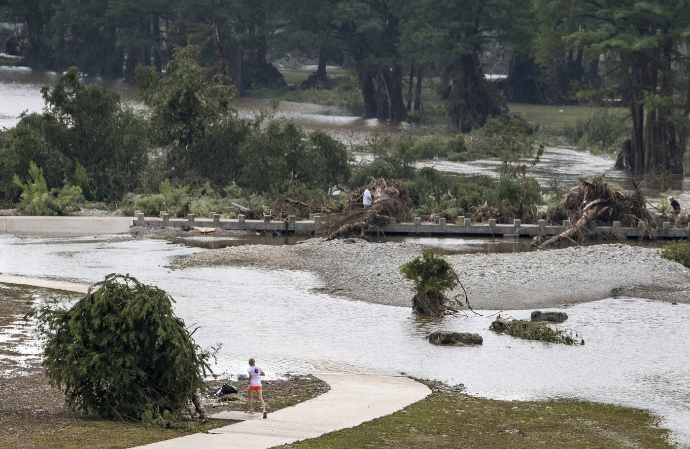PHOTO COLLECTION: Texas floods leave dozens dead and missing as rescuers search devastated landscape | iNFOnews.ca PHOTO COLLECTION: Texas floods leave dozens dead and missing as rescuers search devastated landscape | iNFOnews.ca