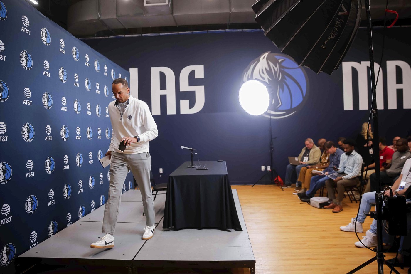Mavs GM Nico Harrison says fans' love for Luka Doncic was deeper than he knew, but stands by trade | iNFOnews.ca Mavs GM Nico Harrison says fans' love for Luka Doncic was deeper than he knew, but stands by trade | iNFOnews.ca