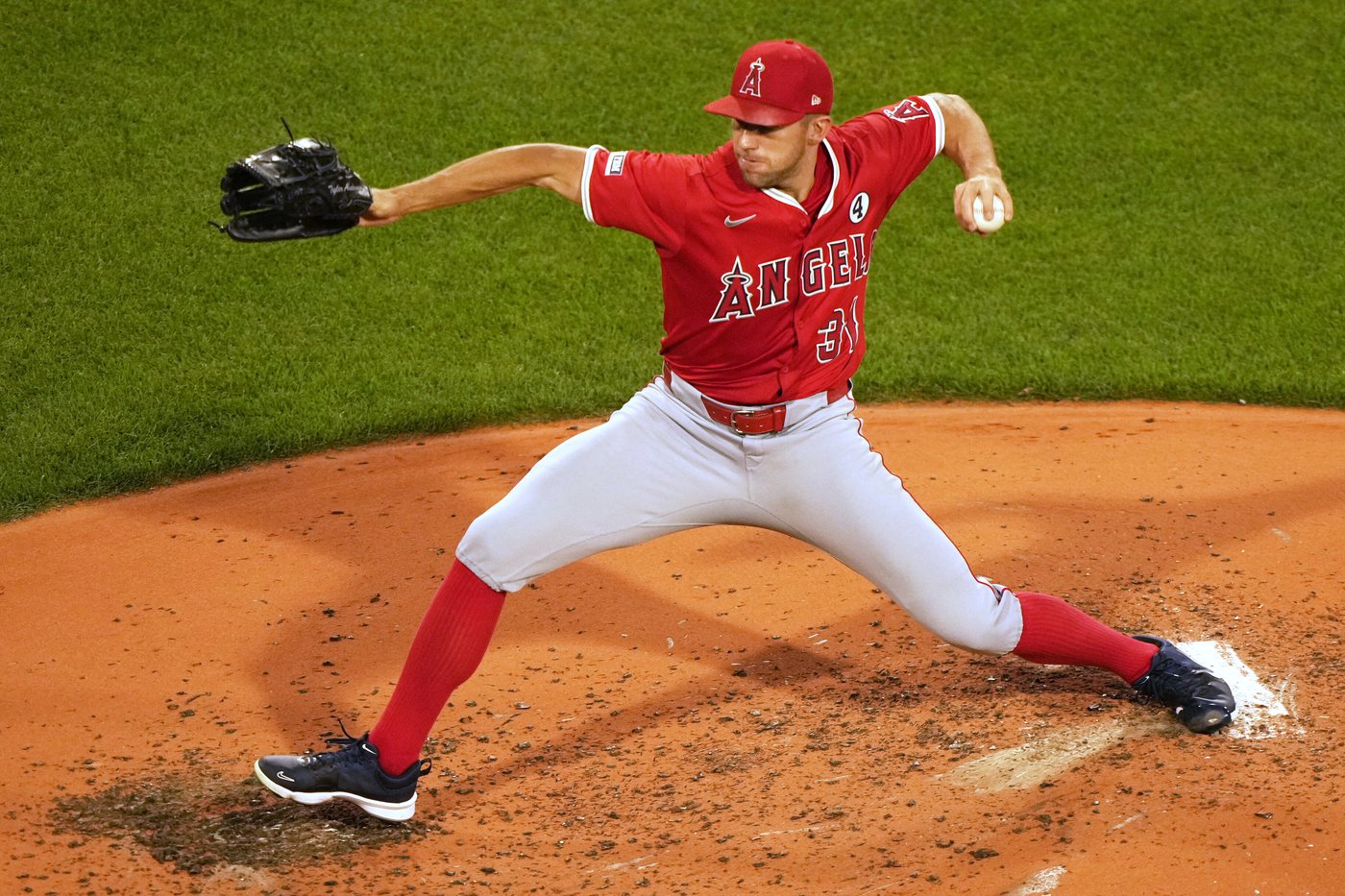 Angels pitcher Tyler Anderson gets into shouting match with Red Sox coaches 2 days after rough start | iNFOnews.ca Angels pitcher Tyler Anderson gets into shouting match with Red Sox coaches 2 days after rough start | iNFOnews.ca