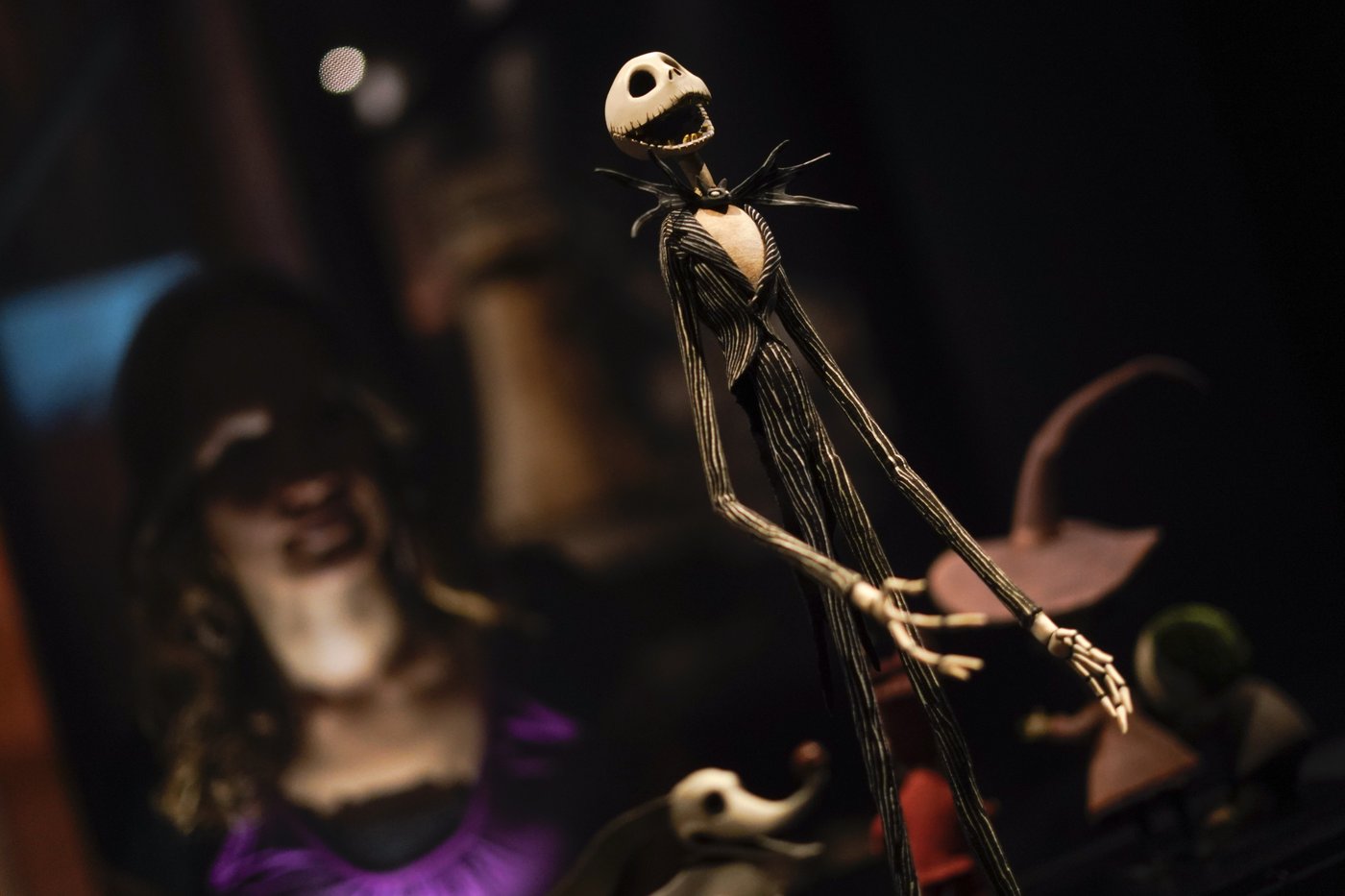 Tim Burton talks about his dread of AI as an exhibition of his work opens in London | iNFOnews.ca