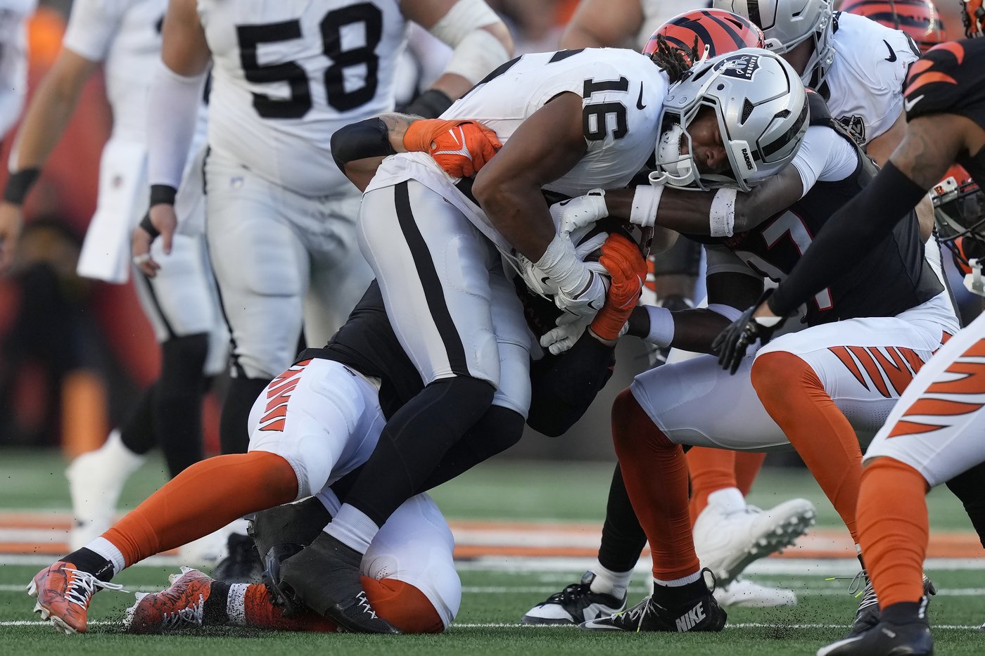 Fantasy plays: Players to start and sit for NFL Week 11 | iNFOnews.ca