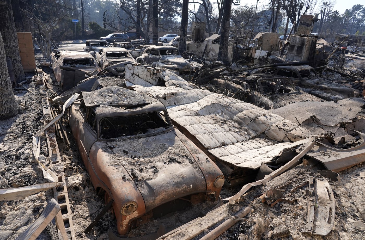 Are cars 'structures'? Here's a look at how damage is tallied in devastating Los Angeles wildfires | iNFOnews.ca Are cars 'structures'? Here's a look at how damage is tallied in devastating Los Angeles wildfires | iNFOnews.ca