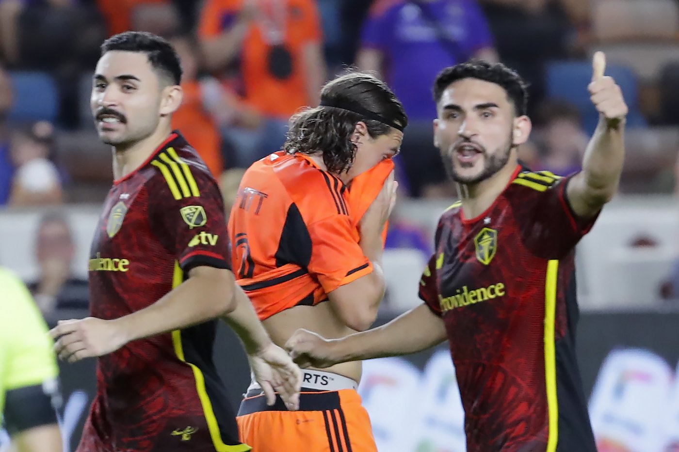 Obed Vargas, Stefan Frei lead Sounders to sweep of Dynamo with second straight shootout victory | iNFOnews.ca