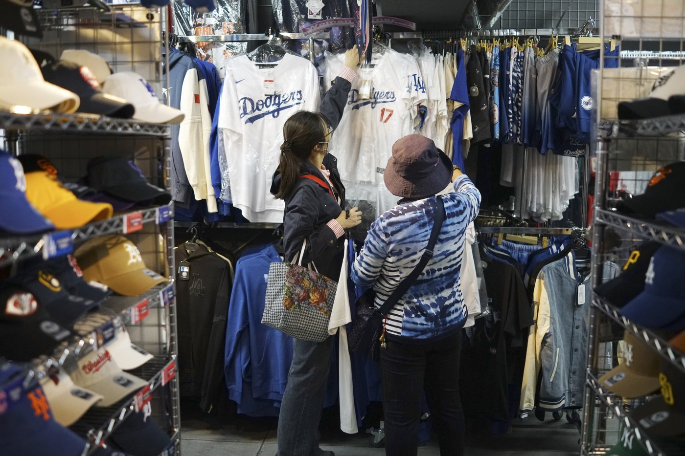 Japan prepares to cheer on Ohtani and the Dodgers, and the country is dressing for the occasion | iNFOnews.ca Japan prepares to cheer on Ohtani and the Dodgers, and the country is dressing for the occasion | iNFOnews.ca
