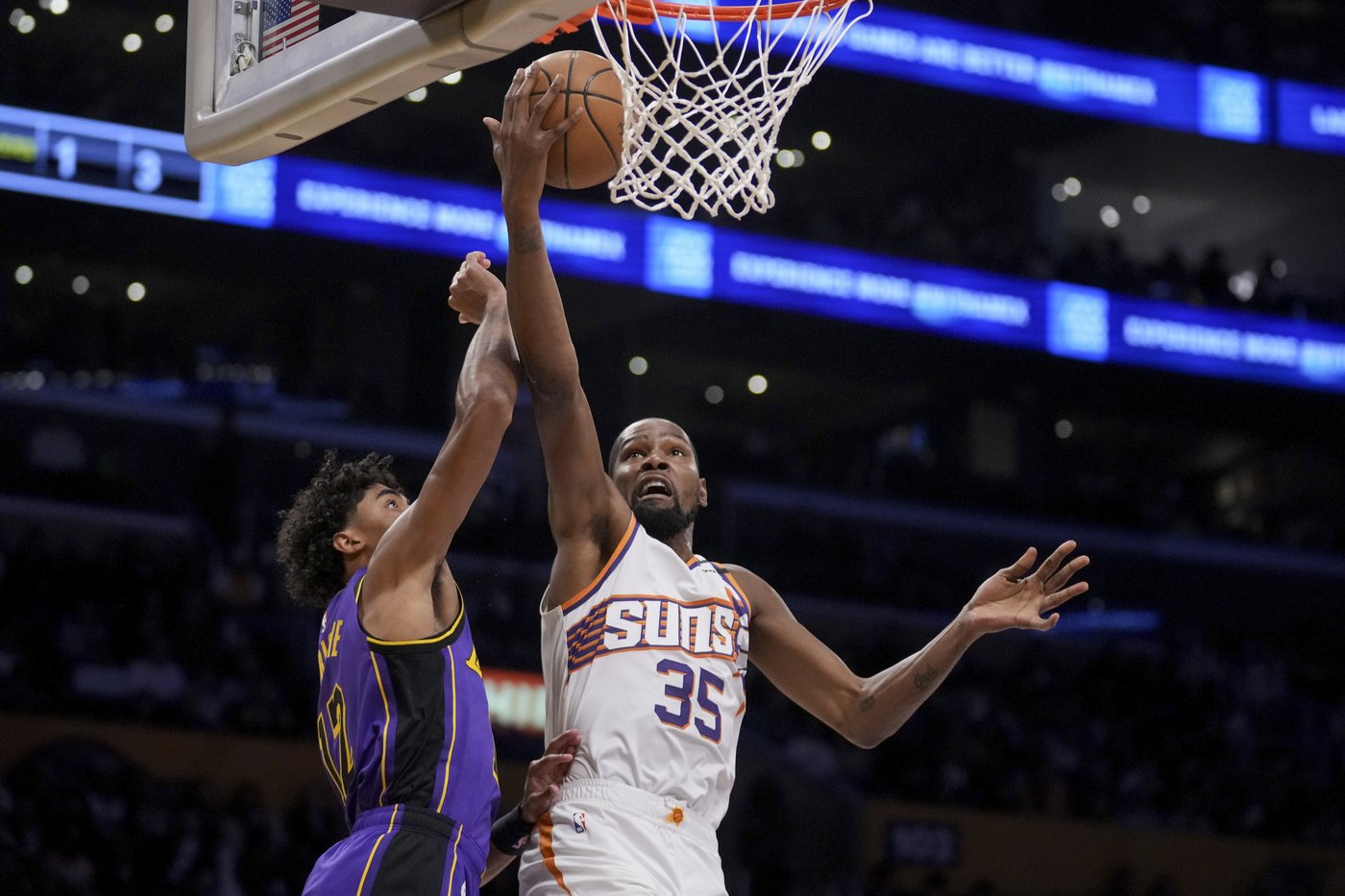 Anthony Davis scores 35 points, the Lakers rally in second half to beat the Suns 123-116 | iNFOnews.ca Anthony Davis scores 35 points, the Lakers rally in second half to beat the Suns 123-116 | iNFOnews.ca
