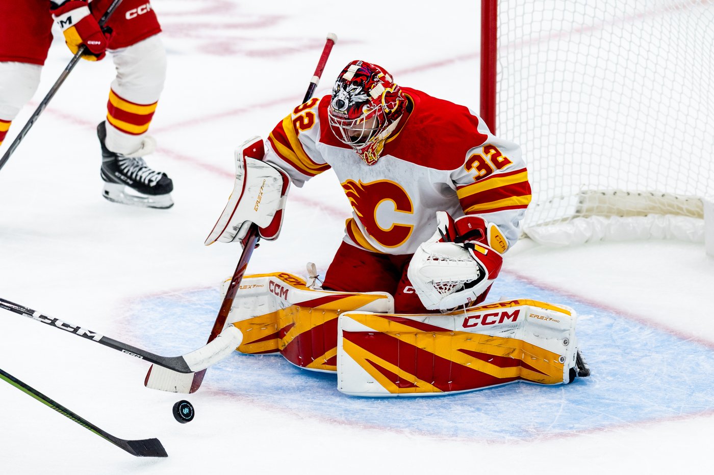 NHL pre-season roundup: Wolf shines as Flames beat Kraken 2-1 in shootout | iNFOnews.ca