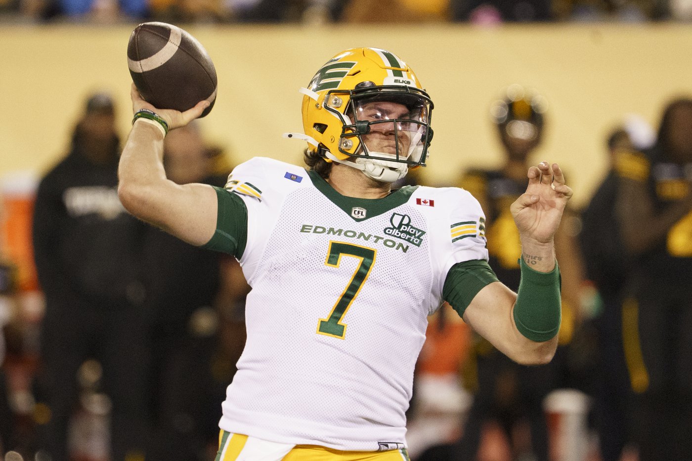 Elks in must-win territory against Riders after struggling to close out tight games | iNFOnews.ca