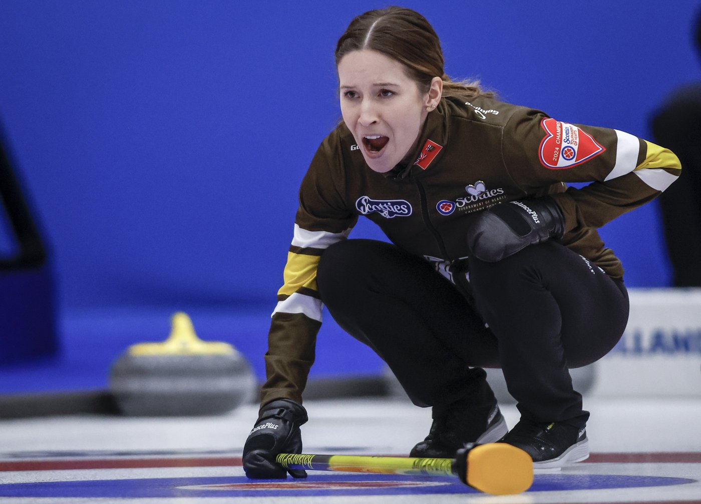 Hometown favourite Gushue beats Carruthers at Grand Slam's Kioti National | iNFOnews.ca Hometown favourite Gushue beats Carruthers at Grand Slam's Kioti National | iNFOnews.ca