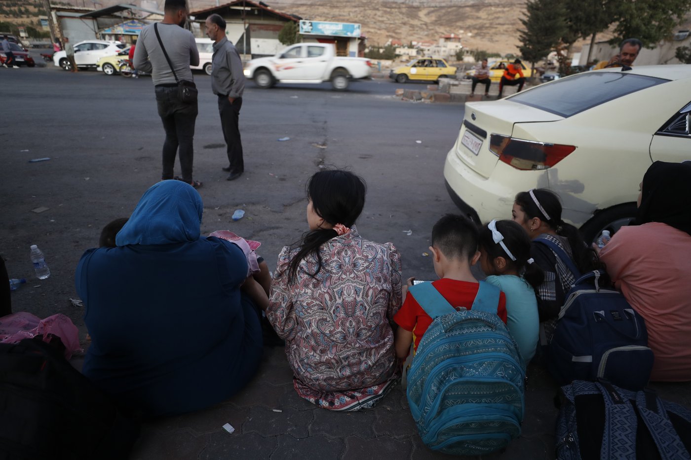 Thousands are pouring into Syria, fleeing worsening conflict in Lebanon | iNFOnews.ca Thousands are pouring into Syria, fleeing worsening conflict in Lebanon | iNFOnews.ca