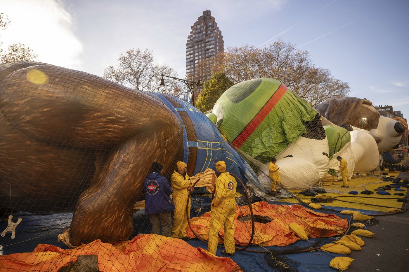 Massive balloons take shape ahead of the Macy’s Thanksgiving Day Parade | iNFOnews.ca