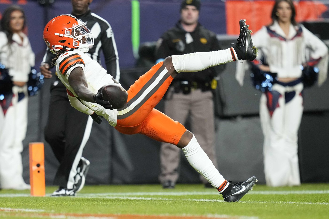 Fueled by boos, Browns receiver Jerry Jeudy turns in 235-yard performance in return to Denver | iNFOnews.ca Fueled by boos, Browns receiver Jerry Jeudy turns in 235-yard performance in return to Denver | iNFOnews.ca