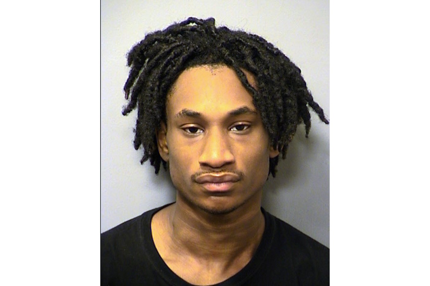 Indianapolis man is convicted in 2021 shooting deaths of 5 people including a pregnant woman | iNFOnews.ca