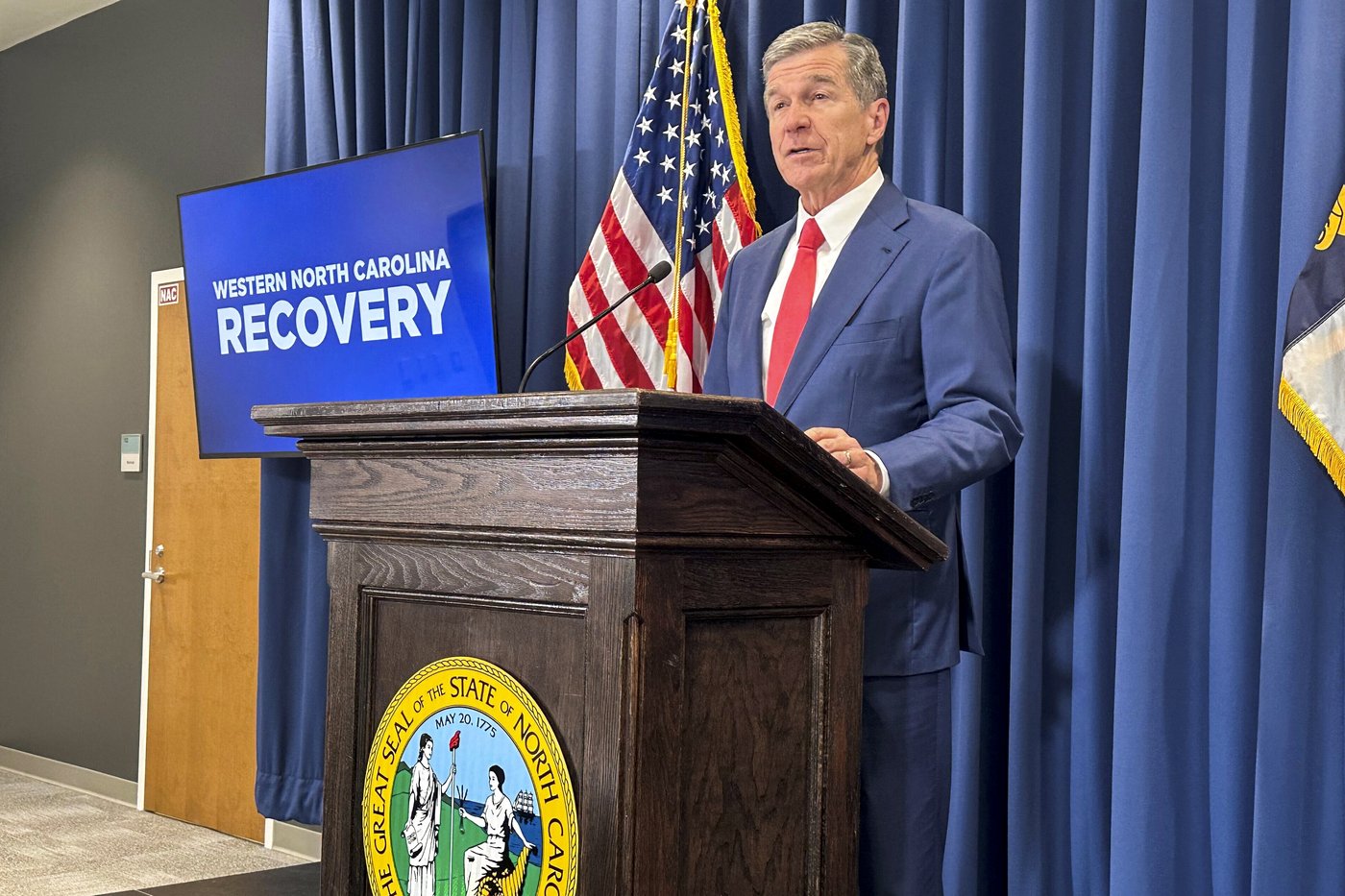 North Carolina's governor approves more than $600 million in Helene recovery funding | iNFOnews.ca North Carolina's governor approves more than $600 million in Helene recovery funding | iNFOnews.ca