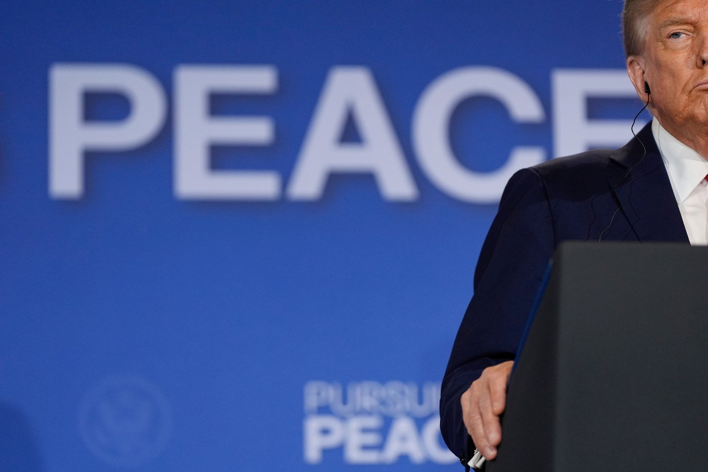 Trump was nominated for the Nobel Peace Prize before. Experts say he's unlikely to win this year | iNFOnews.ca