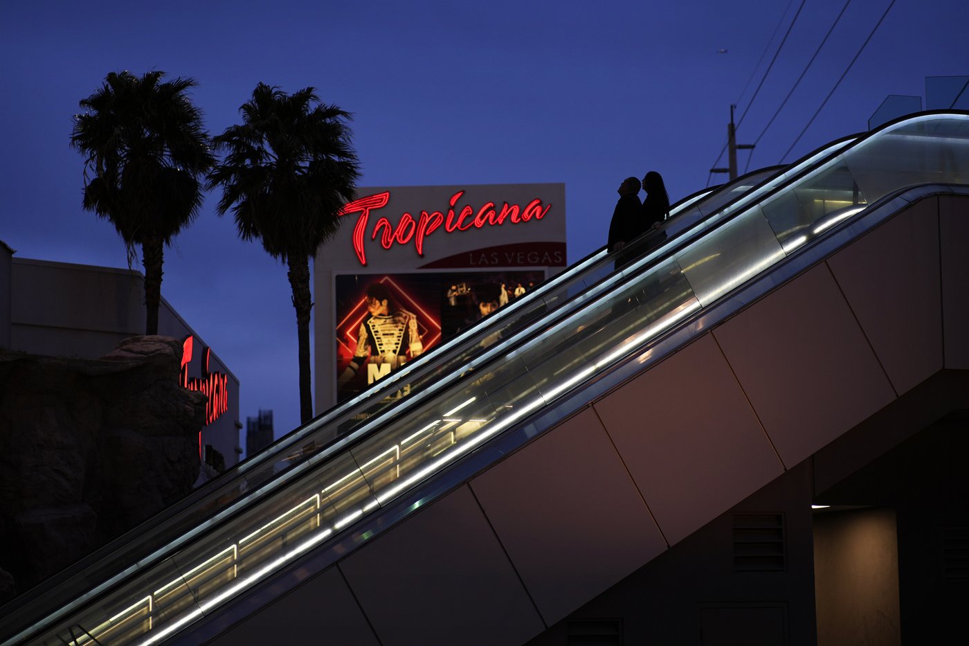 Las Vegas will blow a kiss goodbye - literally - to the Tropicana with a flashy casino implosion | iNFOnews.ca