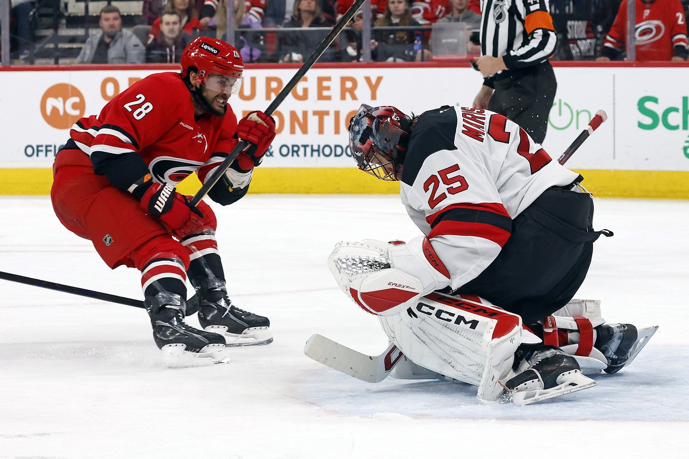 Jackson Blake and Pyotr Kochetkov power the Hurricanes to a 4-2 win over the Devils | iNFOnews.ca Jackson Blake and Pyotr Kochetkov power the Hurricanes to a 4-2 win over the Devils | iNFOnews.ca