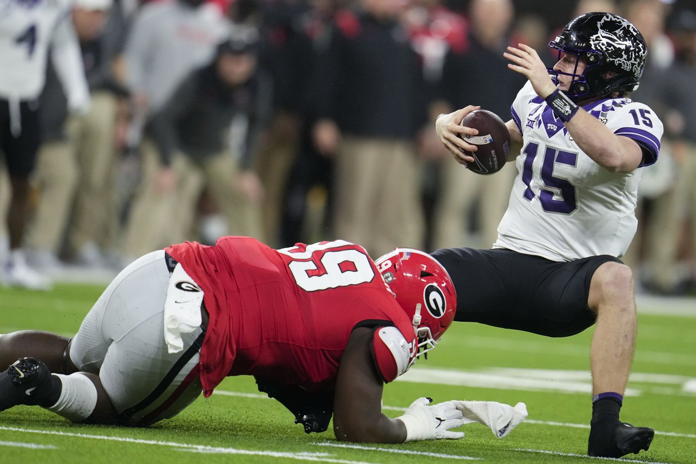 Toronto Argonauts sign QB Max Duggan, DL Joe Wallace and OL Dre Doiron | iNFOnews.ca Toronto Argonauts sign QB Max Duggan, DL Joe Wallace and OL Dre Doiron | iNFOnews.ca