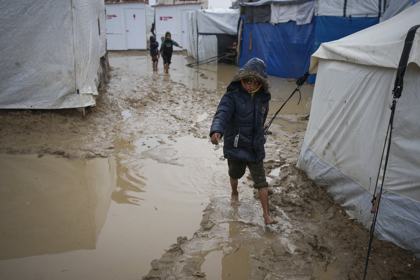 Middle East latest: Dozens of patients and wounded evacuated from Gaza for treatment | iNFOnews.ca Middle East latest: Dozens of patients and wounded evacuated from Gaza for treatment | iNFOnews.ca