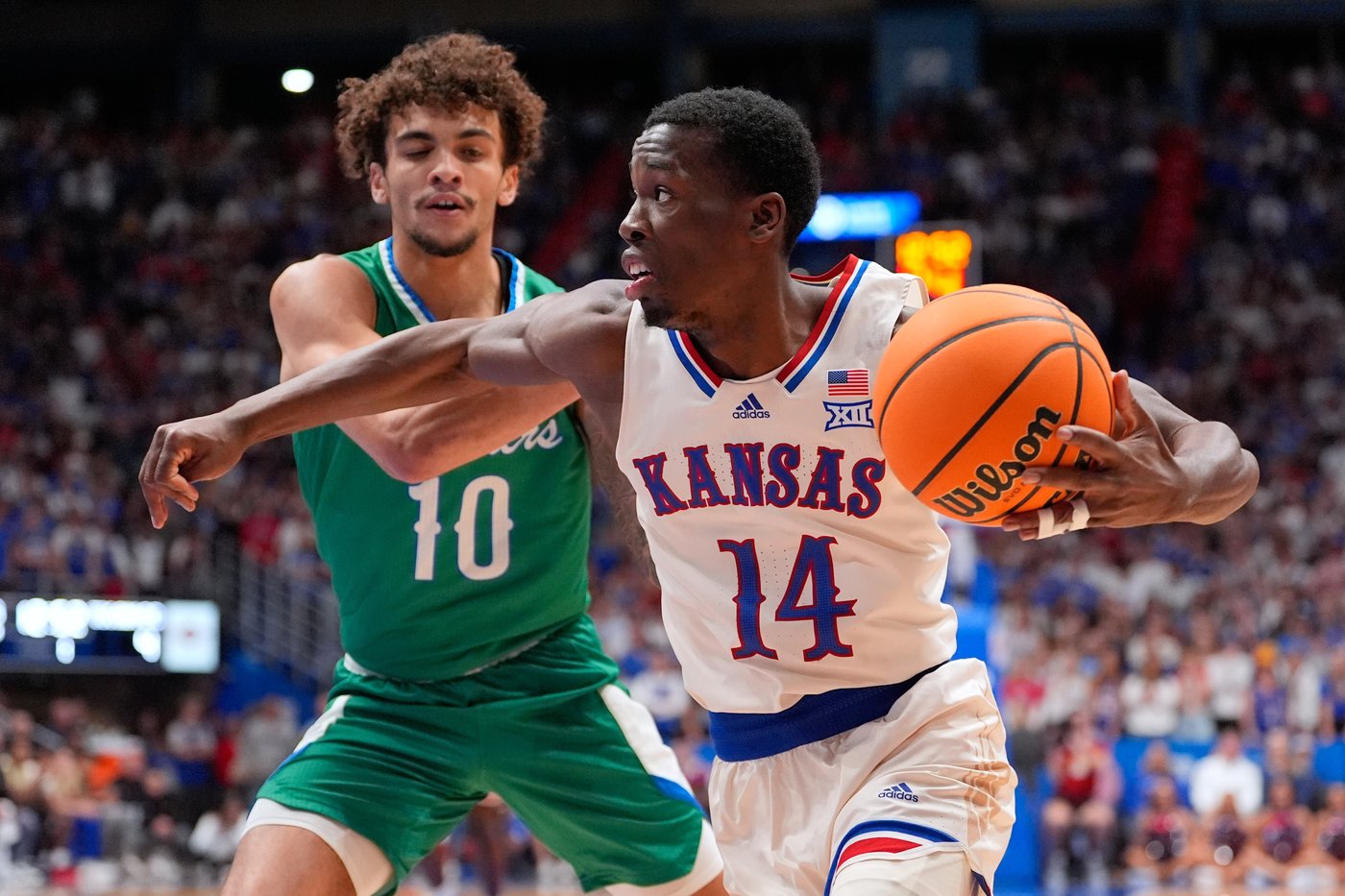 No. 25 Kansas cruises without Peterson to 77-46 rout of Texas A&M-Corpus Christi | iNFOnews.ca No. 25 Kansas cruises without Peterson to 77-46 rout of Texas A&M-Corpus Christi | iNFOnews.ca