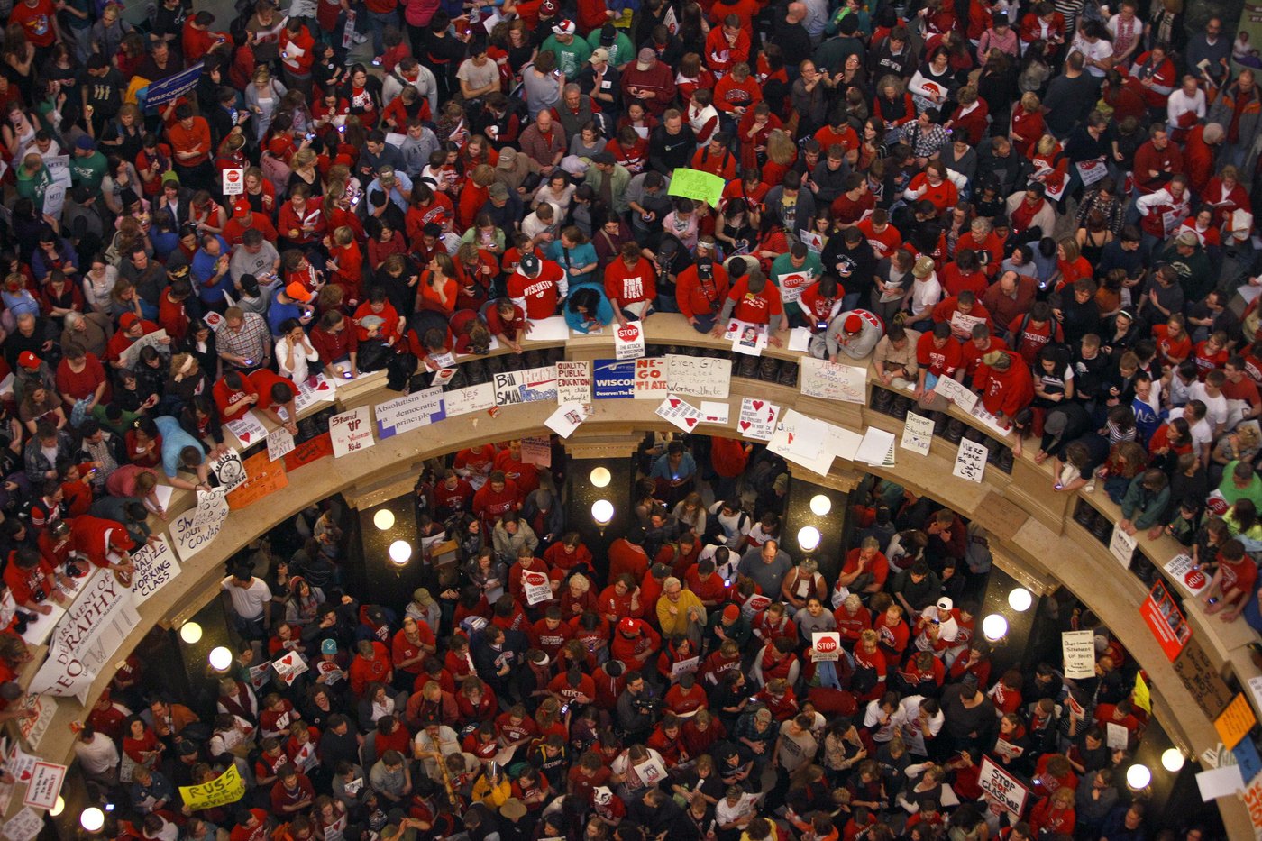 Texas Democrats fleeing state to block redistricting vote follows strategy that's had mixed results | iNFOnews.ca