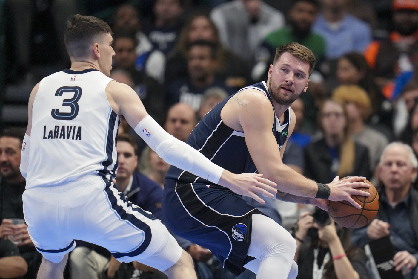 Mavericks rally late to beat Grizzlies 121-116 and advance to NBA Cup quarterfinals | iNFOnews.ca Mavericks rally late to beat Grizzlies 121-116 and advance to NBA Cup quarterfinals | iNFOnews.ca