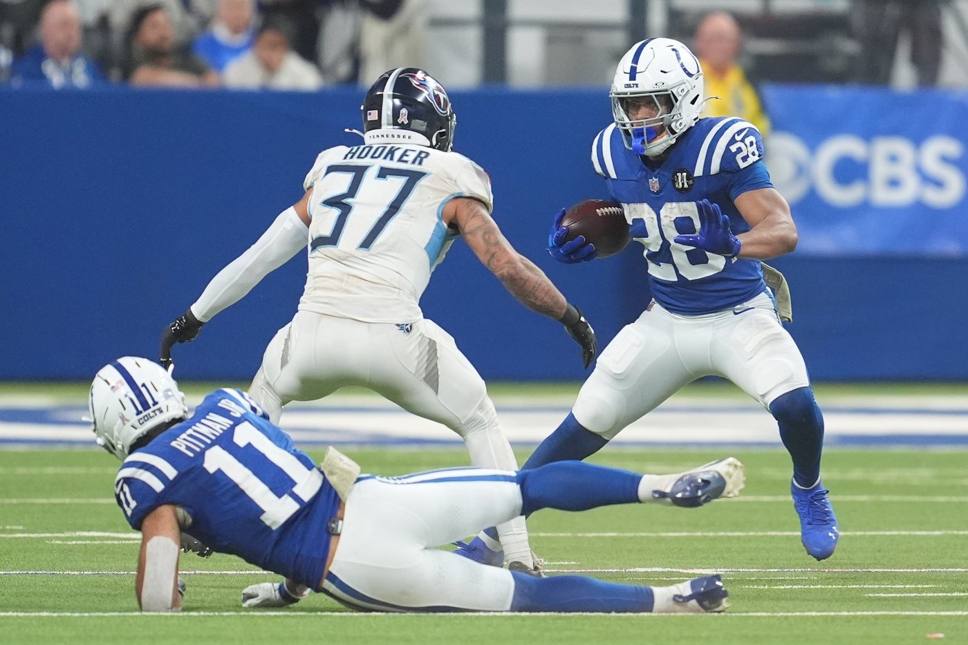 Jonathan Taylor becomes 1st in NFL history to score 3 TDs in 3 straight games against same team | iNFOnews.ca