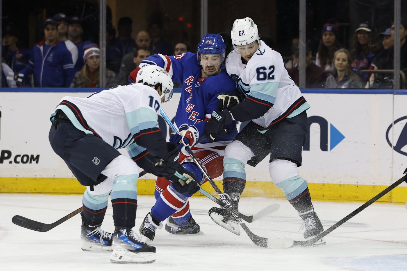 NHL roundup: Kraken rally past reeling Rangers for 7-5 win | iNFOnews.ca NHL roundup: Kraken rally past reeling Rangers for 7-5 win | iNFOnews.ca