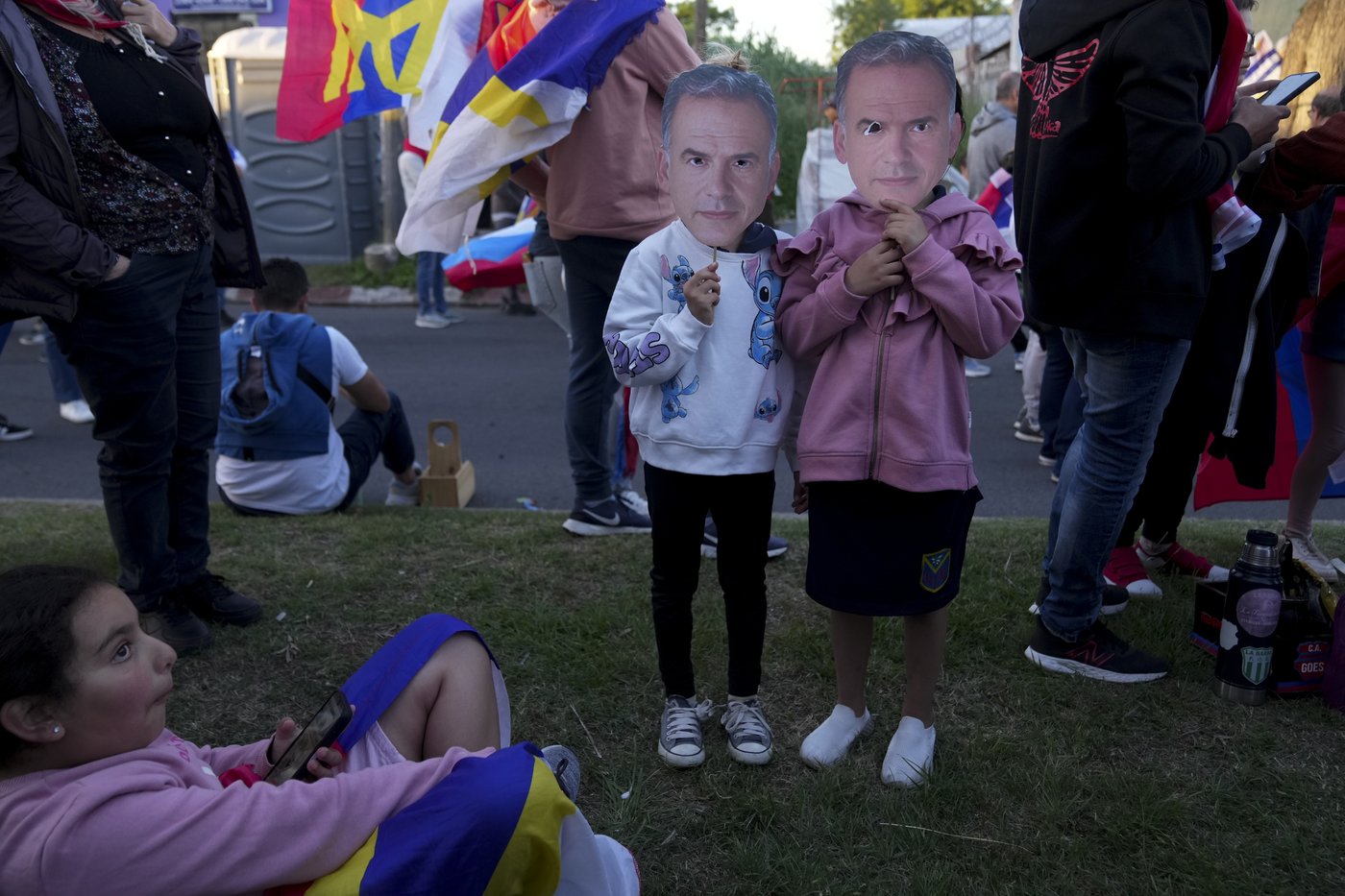 Uruguay's once-dull election has become a dead heat in the presidential runoff | iNFOnews.ca