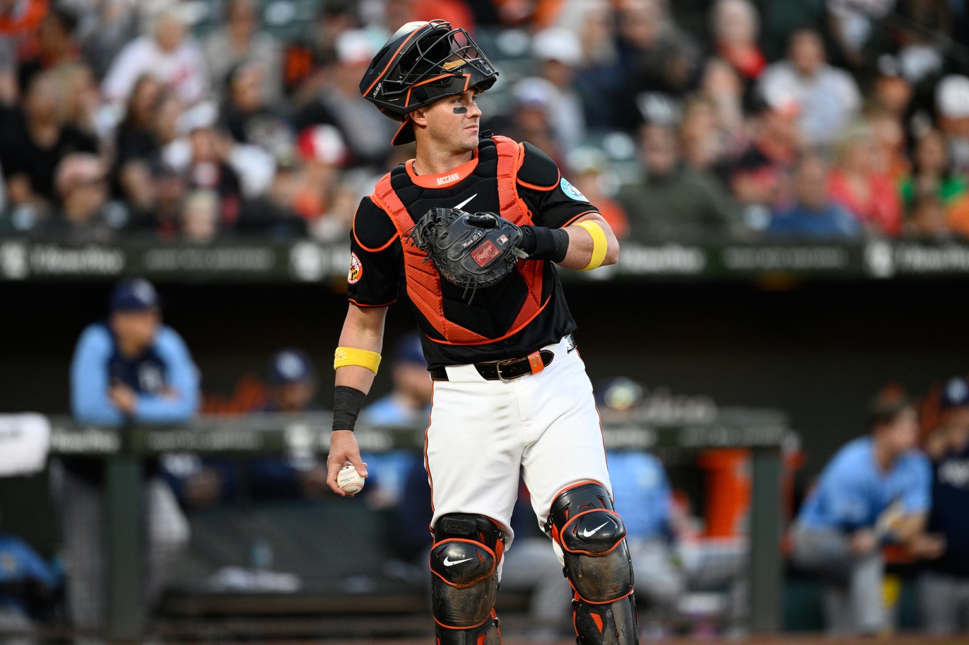 Diamondbacks sign veteran catcher James McCann to 1-year deal | iNFOnews.ca