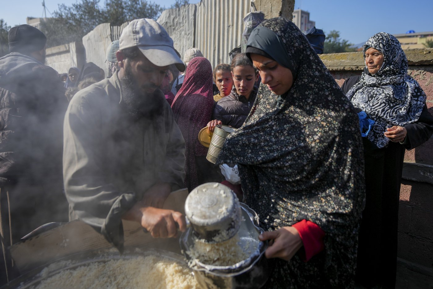 New Israeli airstrikes in Gaza humanitarian zone and elsewhere kill at least 26 | iNFOnews.ca