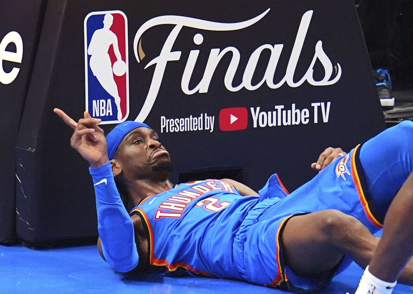 Through 2 Finals games, it's clear that the moment isn't too big for OKC's Shai Gilgeous-Alexander | iNFOnews.ca