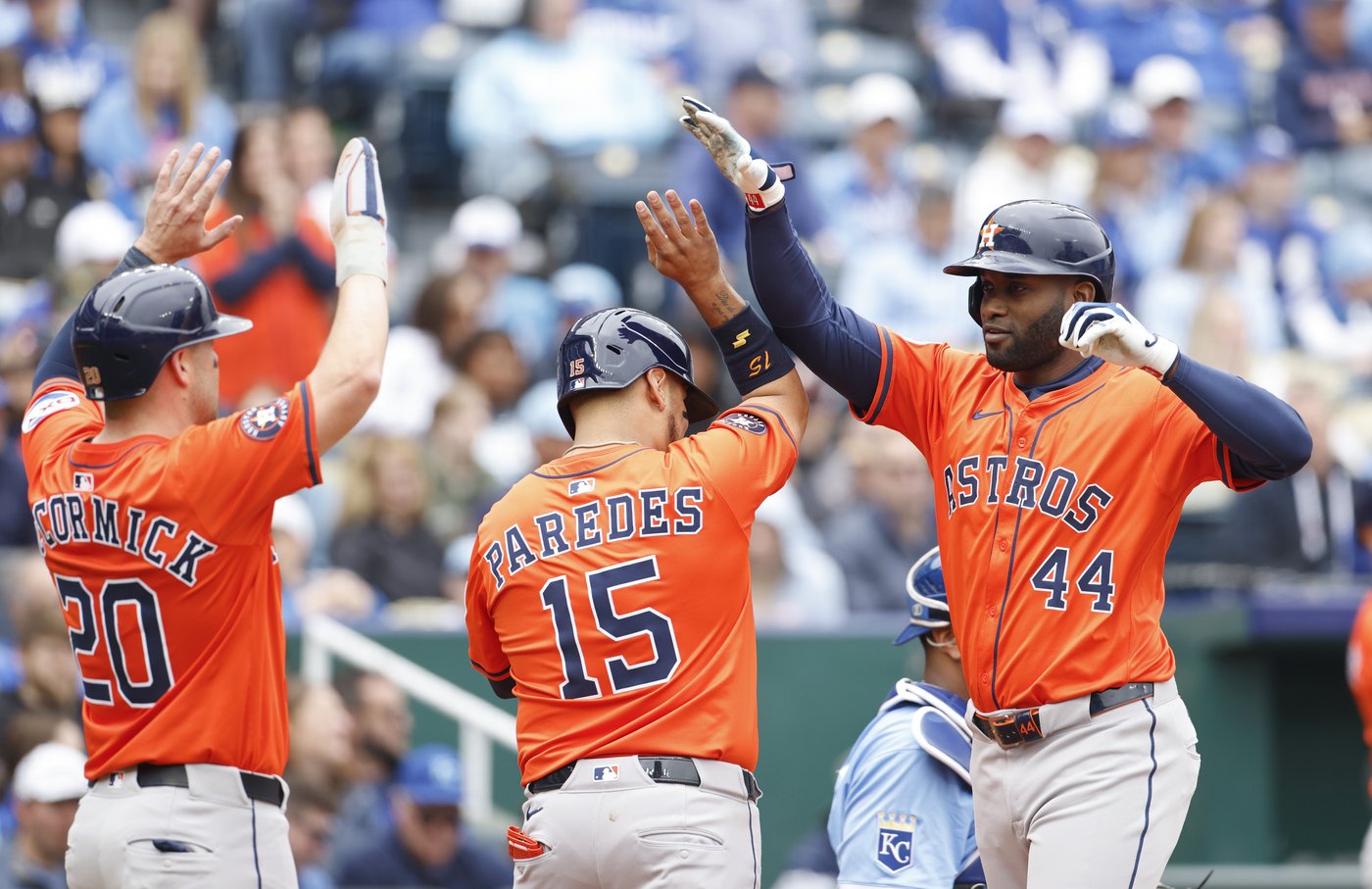 Alvarez’s long home run backs Brown’s solid start in Astros 7-3 win over Royals | iNFOnews.ca Alvarez’s long home run backs Brown’s solid start in Astros 7-3 win over Royals | iNFOnews.ca