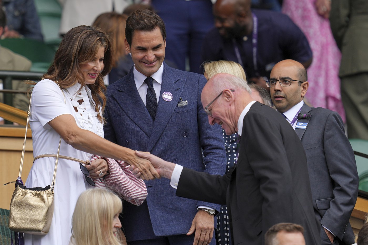 Roger Federer sits in Wimbledon's Royal Box to watch rival Novak Djokovic win | iNFOnews.ca Roger Federer sits in Wimbledon's Royal Box to watch rival Novak Djokovic win | iNFOnews.ca