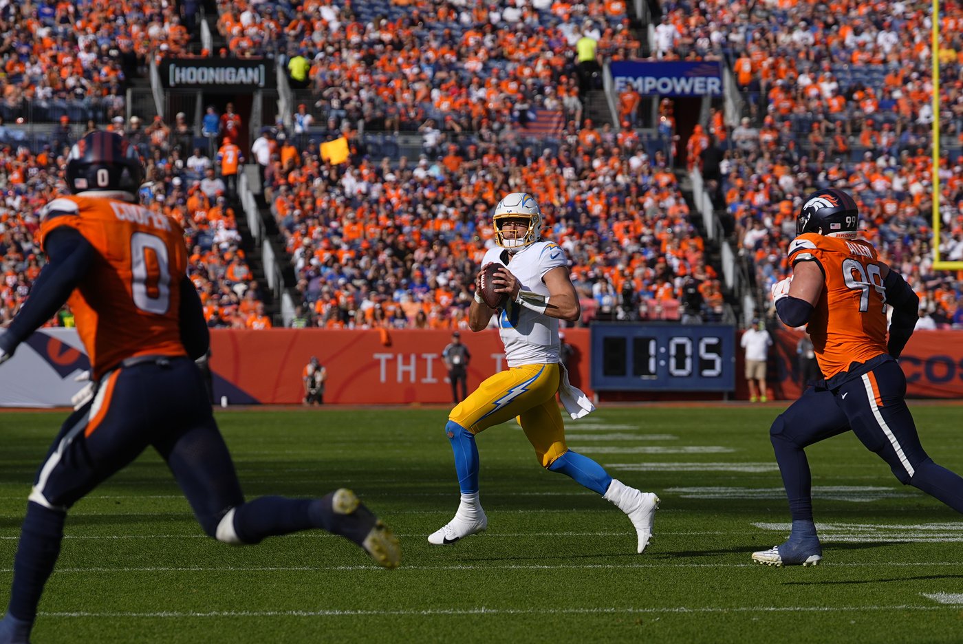 Chargers were finally able to open up their passing game in win at Denver | iNFOnews.ca