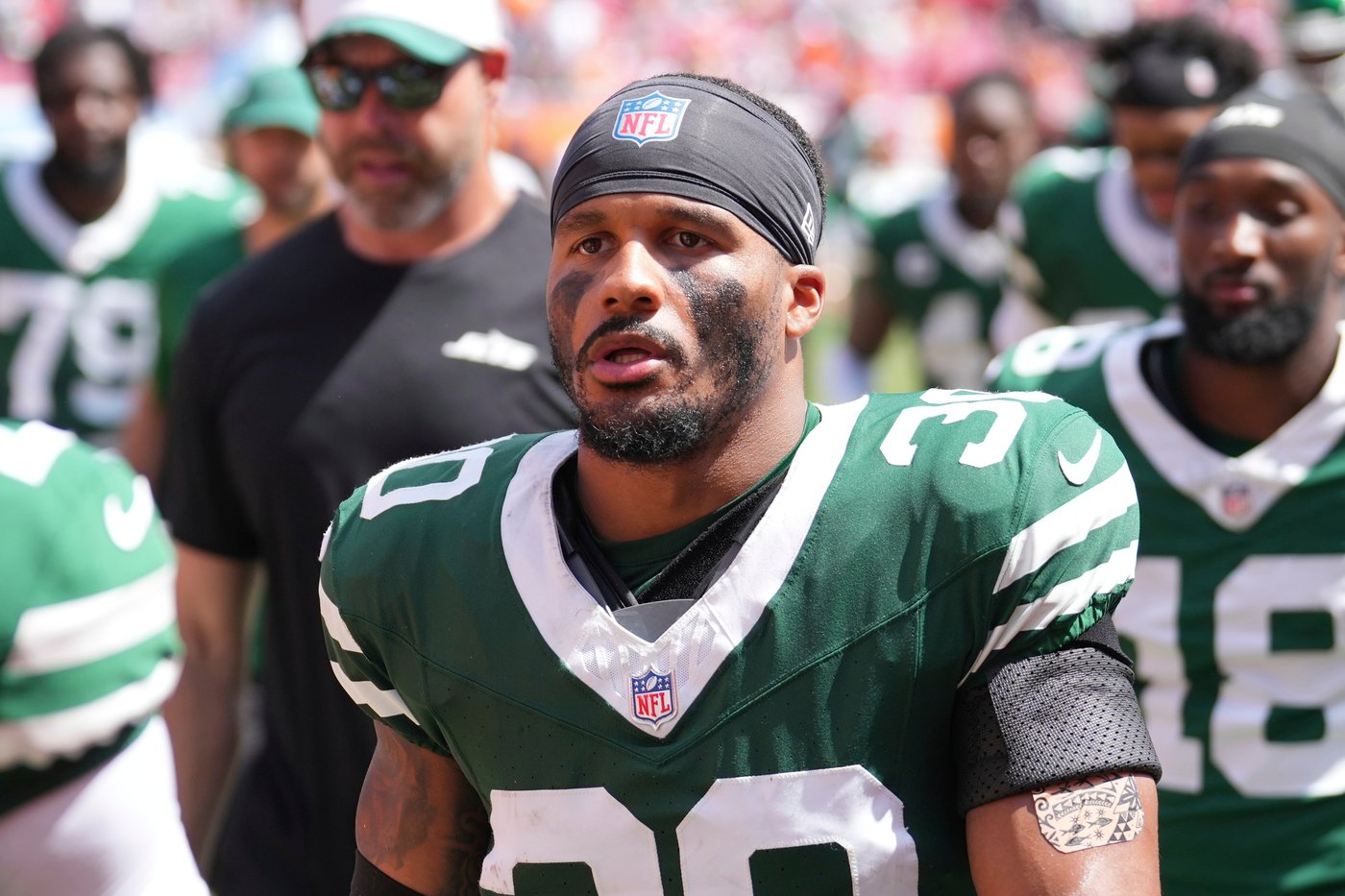 Jets agree to trade cornerback Michael Carter II to Eagles for wide receiver John Metchie III | iNFOnews.ca