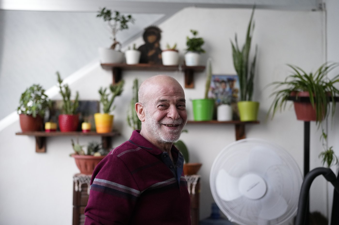 A Lebanese man who spent 32 years in Syrian prisons is welcomed home | iNFOnews.ca A Lebanese man who spent 32 years in Syrian prisons is welcomed home | iNFOnews.ca