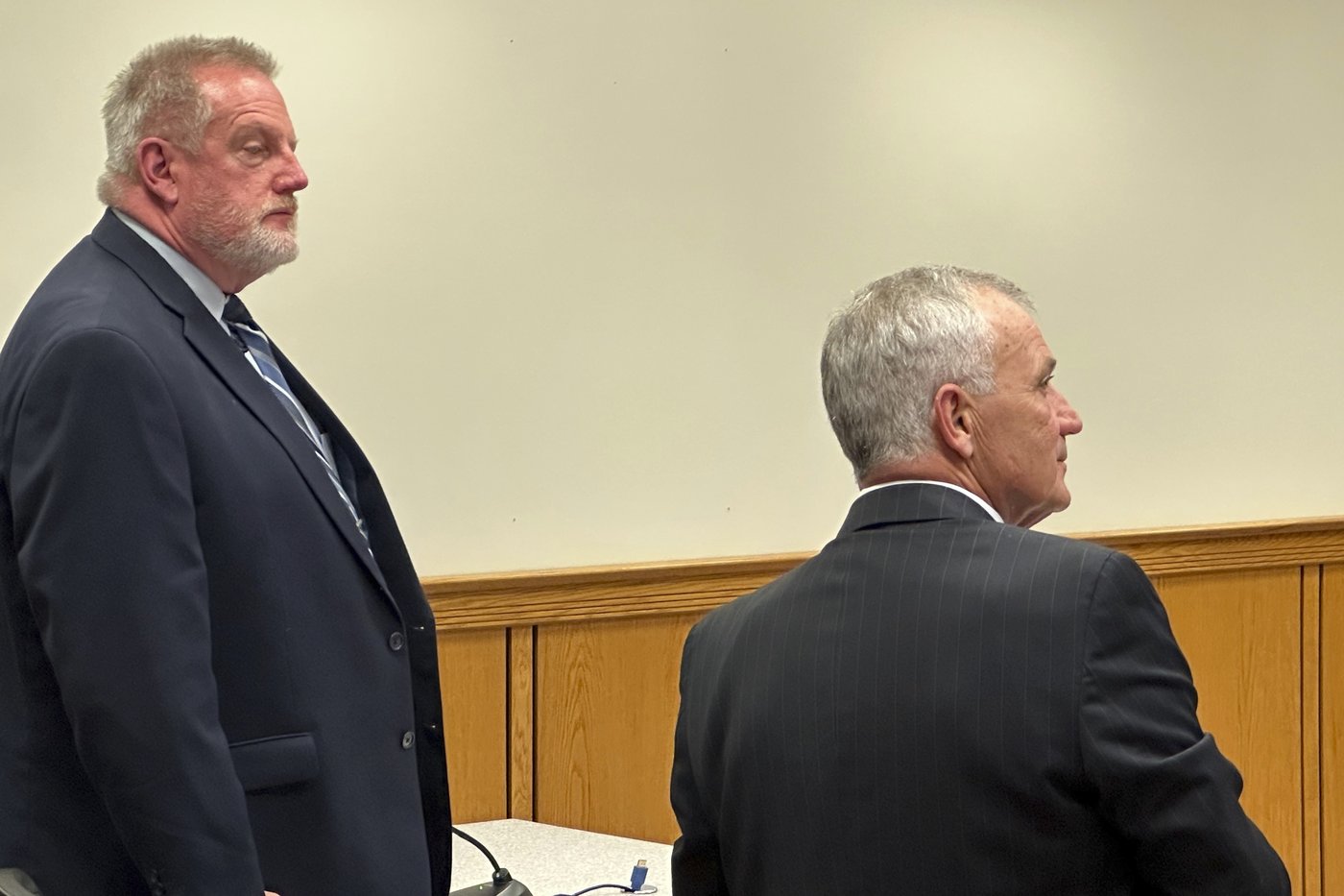 Judge orders former Wisconsin warden to pay $500 fine in inmate's death | iNFOnews.ca