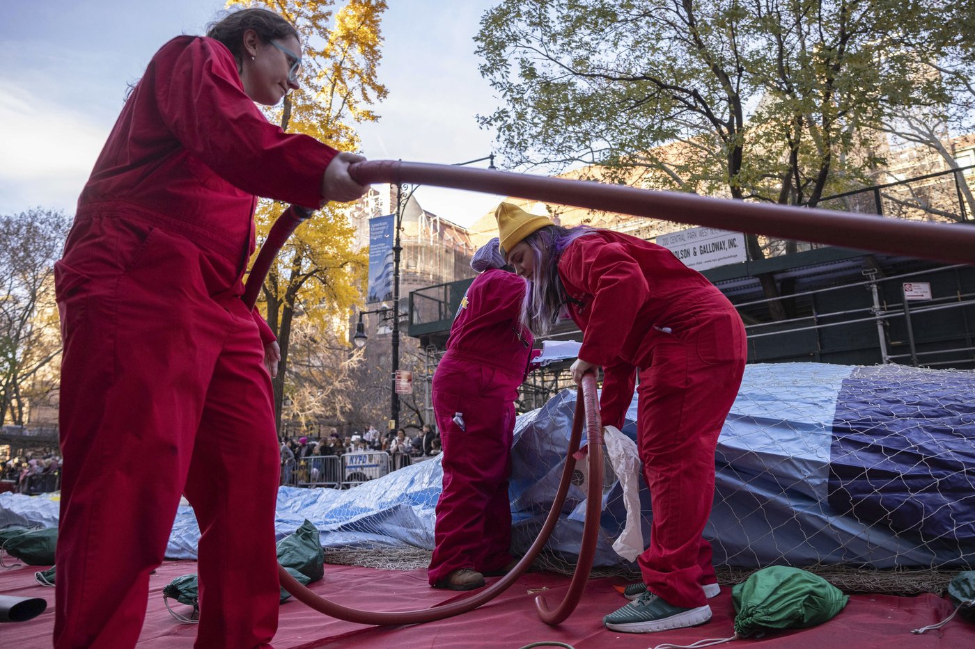Massive balloons take shape ahead of the Macy’s Thanksgiving Day Parade | iNFOnews.ca