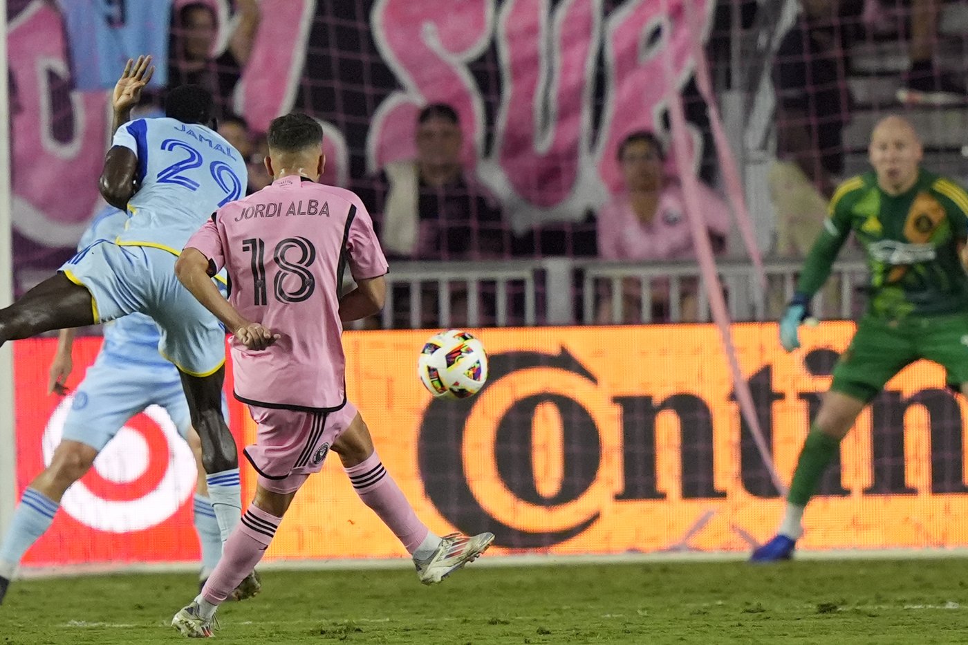Inter Miami gets a win in Messi's MLS playoff opener, tops Atlanta United 2-1 | iNFOnews.ca