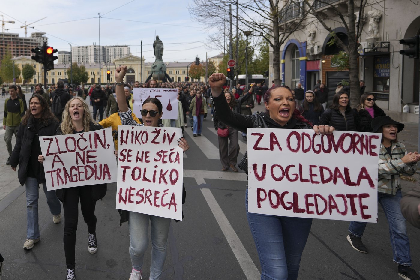 Protesters demand arrests over train station roof collapse that killed 14 people in Serbia | iNFOnews.ca Protesters demand arrests over train station roof collapse that killed 14 people in Serbia | iNFOnews.ca