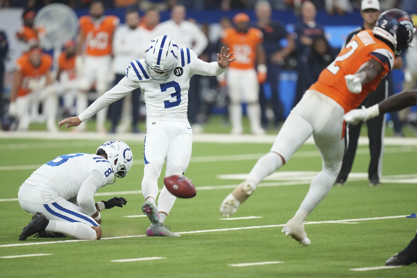 Tale of 2 kickers: Shrader leads NFL with 9 field goals while Colts still haven't punted | iNFOnews.ca Tale of 2 kickers: Shrader leads NFL with 9 field goals while Colts still haven't punted | iNFOnews.ca
