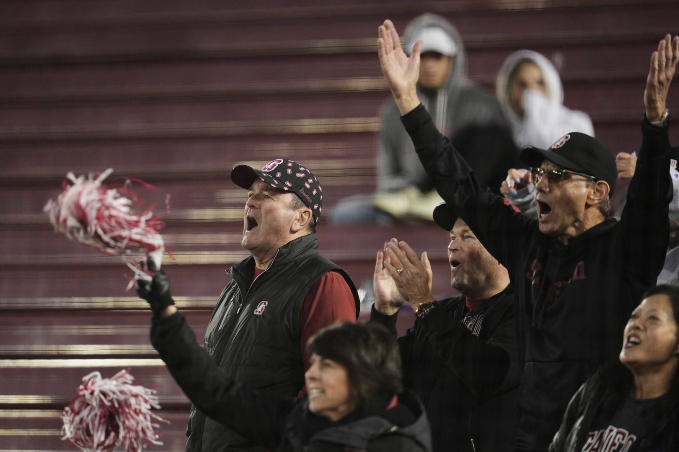 Stanford softball chases attendance record at school's football stadium | iNFOnews.ca Stanford softball chases attendance record at school's football stadium | iNFOnews.ca