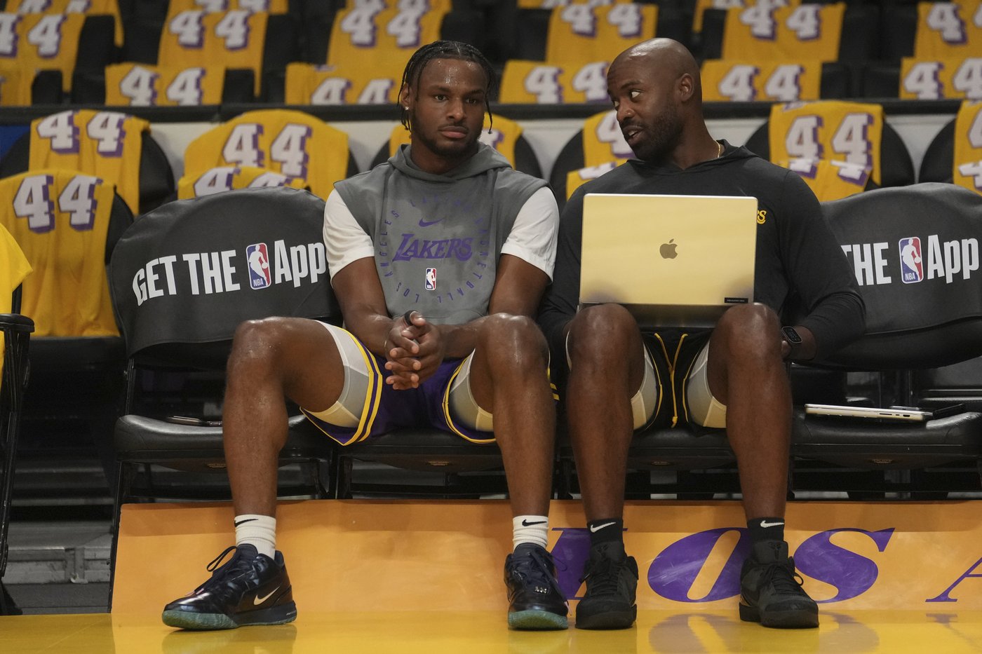 LeBron and Bronny James make history as the NBA's first father-son duo to play together | iNFOnews.ca LeBron and Bronny James make history as the NBA's first father-son duo to play together | iNFOnews.ca