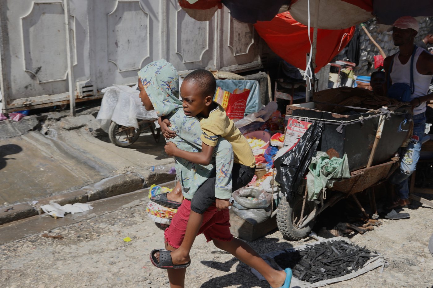 Haitians face record hunger as gang violence grips country in throes of economic crisis | iNFOnews.ca