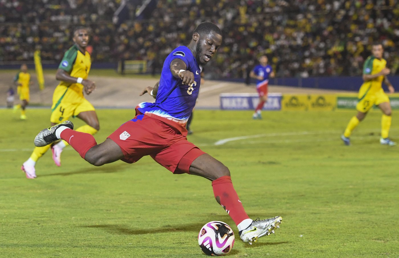 Pepi goal lifts US over Jamaica 1-0 in CONCACAF Nations League quarterfinal first leg | iNFOnews.ca Pepi goal lifts US over Jamaica 1-0 in CONCACAF Nations League quarterfinal first leg | iNFOnews.ca