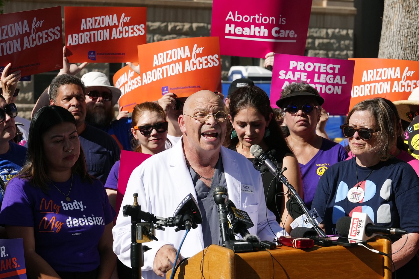 Lawsuit seeks to undo 15-week abortion ban that conflicts with expanded access in Arizona | iNFOnews.ca Lawsuit seeks to undo 15-week abortion ban that conflicts with expanded access in Arizona | iNFOnews.ca