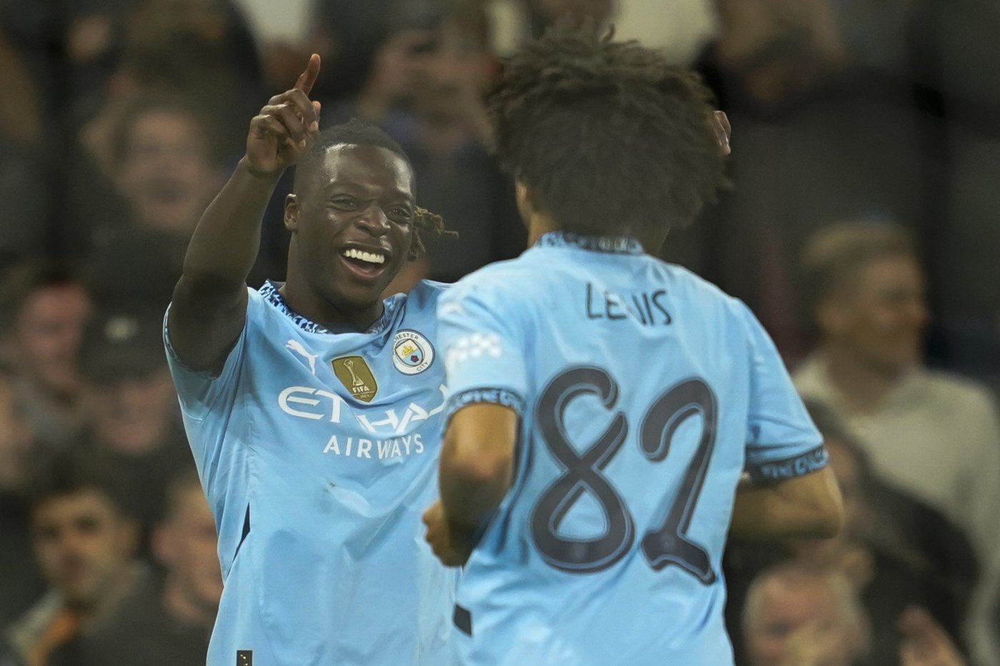 Man City wins in League Cup two days after feisty Arsenal match. Nkunku hat trick for Chelsea | iNFOnews.ca