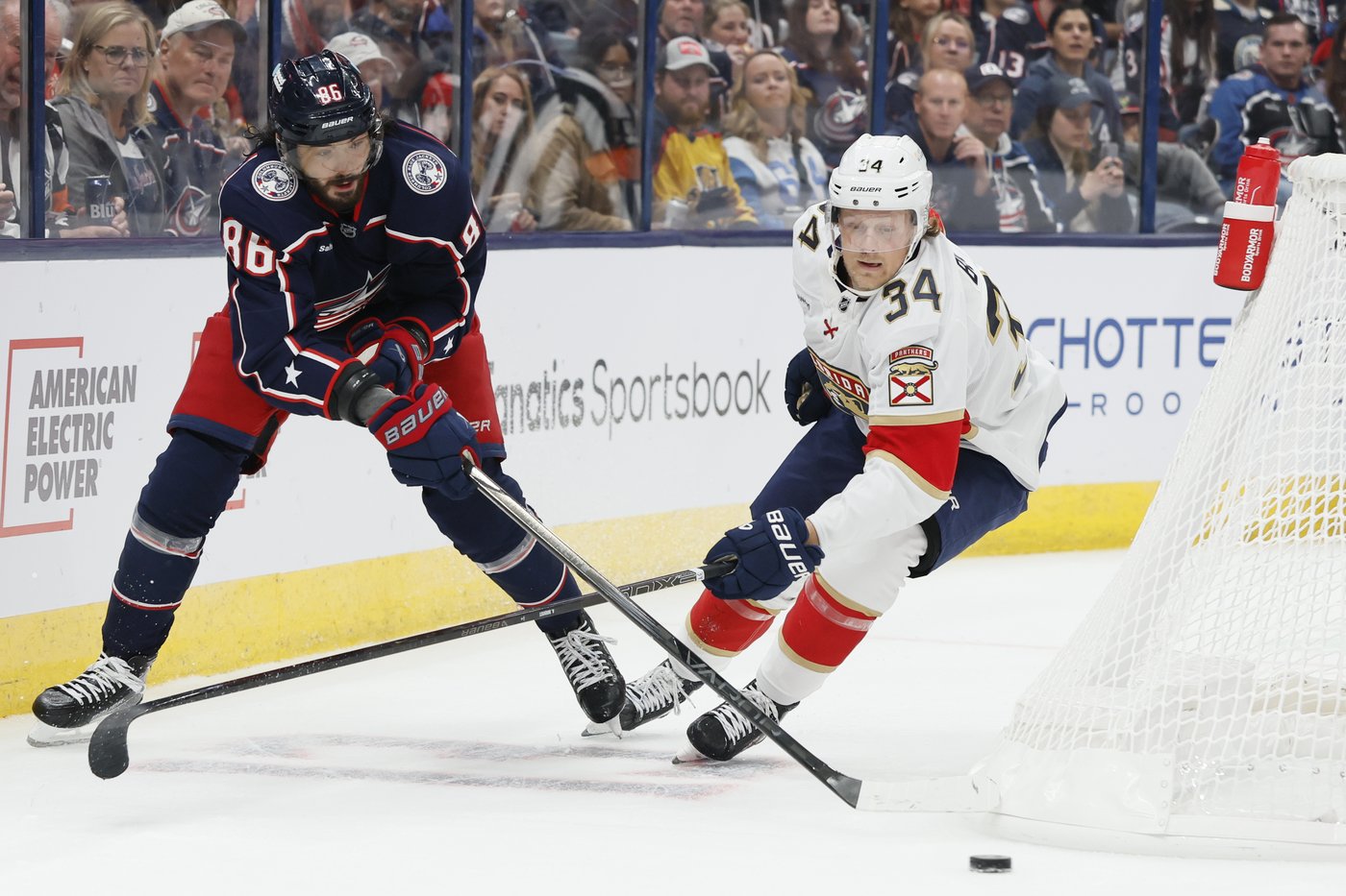 Panthers beat Blue Jackets 4-3 on opening night dedicated to Johnny Gaudreau | iNFOnews.ca